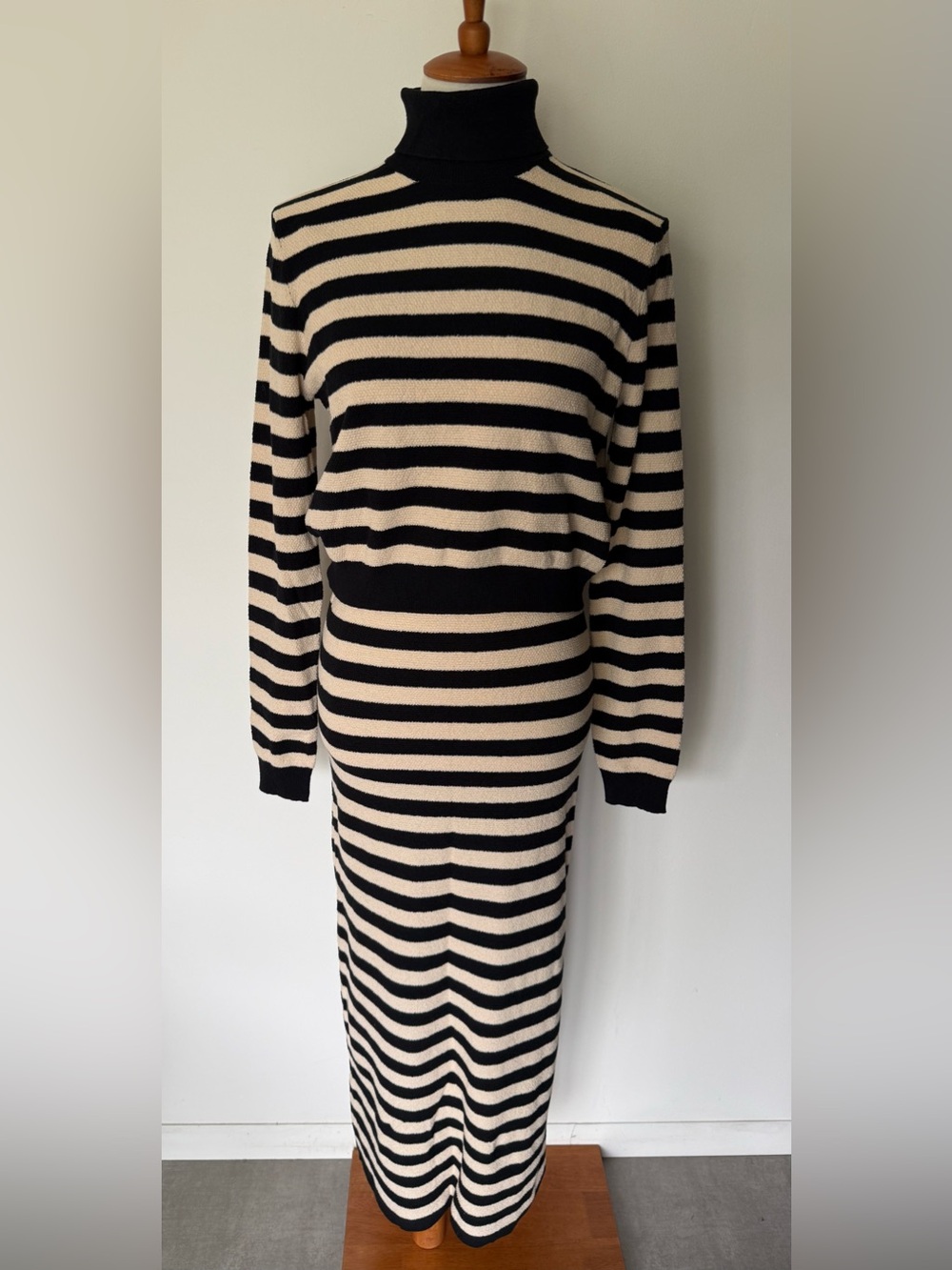 NWT Zara Black and Cream Striped Turtleneck sweater top and skirt set